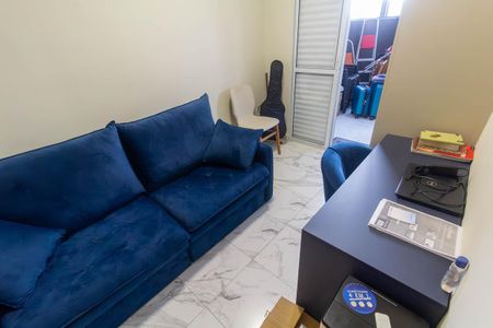Apartamento à venda com 74m², 2 quartos e 1 vagaQuarto 2