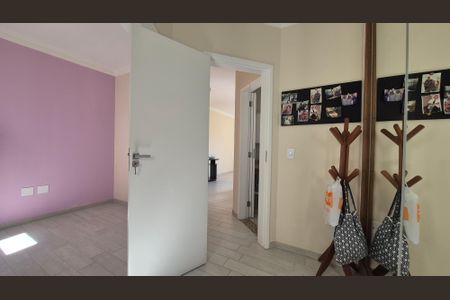 Apartamento para alugar com 76m², 2 quartos e 1 vaga Apartamento para alugar com 76m², 2 quartos e 1 vagaQuarto