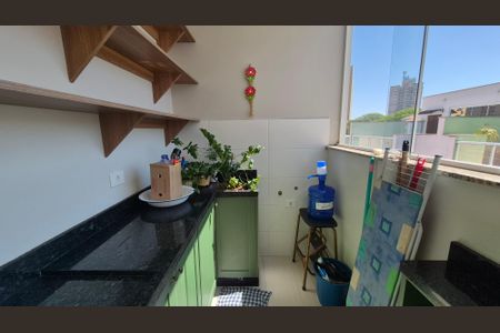 Apartamento para alugar com 76m², 2 quartos e 1 vaga Apartamento para alugar com 76m², 2 quartos e 1 vagaCozinha