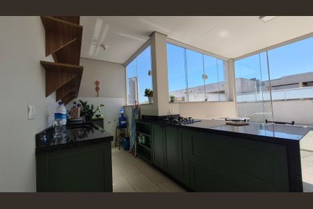 Apartamento para alugar com 76m², 2 quartos e 1 vaga Apartamento para alugar com 76m², 2 quartos e 1 vagaCozinha