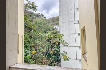 Apartamento à venda com 80m², 2 quartos e 1 vaga Apartamento à venda com 80m², 2 quartos e 1 vagaÁrea de Serviço