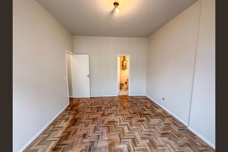 Apartamento à venda com 80m², 2 quartos e 1 vaga Apartamento à venda com 80m², 2 quartos e 1 vagaSuíte 1