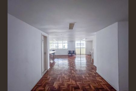 Apartamento à venda com 80m², 2 quartos e 1 vaga Apartamento à venda com 80m², 2 quartos e 1 vagaÁrea comum - Salão de festas