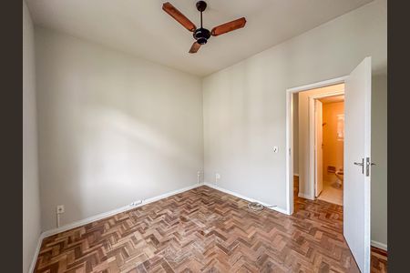 Apartamento à venda com 80m², 2 quartos e 1 vaga Apartamento à venda com 80m², 2 quartos e 1 vagaQuarto 2