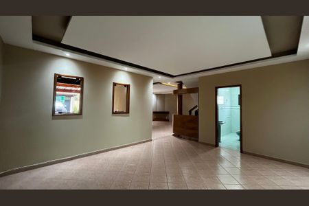 Casa à venda com 407m², 5 quartos e 4 vagas