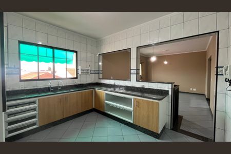 Casa à venda com 407m², 5 quartos e 4 vagas