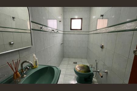 Casa à venda com 407m², 5 quartos e 4 vagas