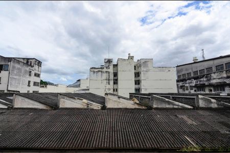 Vista do Quarto 1 de apartamento para alugar com 2 quartos, 58m² em Imperial de São Cristóvão, Rio de Janeiro