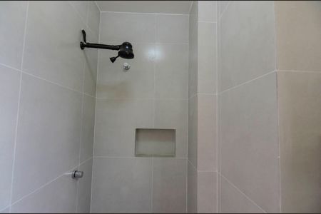 Apartamento à venda com 58m², 2 quartos e sem vaga Apartamento à venda com 58m², 2 quartos e sem vagaBanheiro