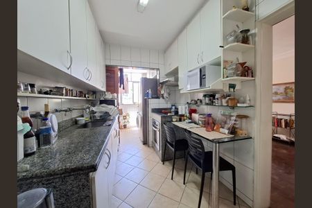 Apartamento à venda com 80m², 3 quartos e 1 vagaCozinha