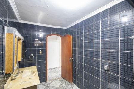 Casa para alugar com 180m², 2 quartos e 8 vagas Casa para alugar com 180m², 2 quartos e 8 vagasBanheiro 2