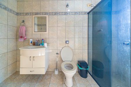 Casa à venda com 125m², 3 quartos e 3 vagasBanheiro do Quarto 2