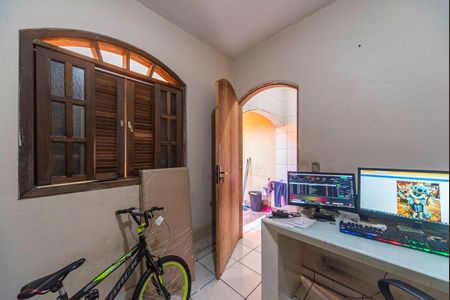 Casa à venda com 125m², 3 quartos e 3 vagasQuarto de serviço