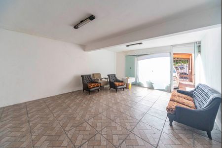 Casa à venda com 125m², 3 quartos e 3 vagasGaragem