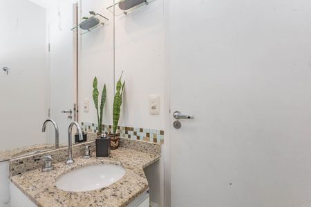 Apartamento à venda com 56m², 2 quartos e 1 vagaBanheiro da Suíte