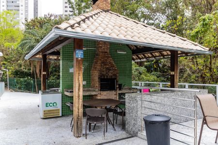 Apartamento à venda com 69m², 2 quartos e 1 vaga Apartamento à venda com 69m², 2 quartos e 1 vagaÁrea comum - Churrasqueira