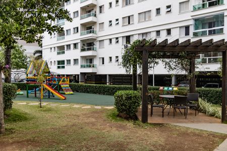 Apartamento à venda com 69m², 2 quartos e 1 vaga Apartamento à venda com 69m², 2 quartos e 1 vagaÁrea comum - Playground