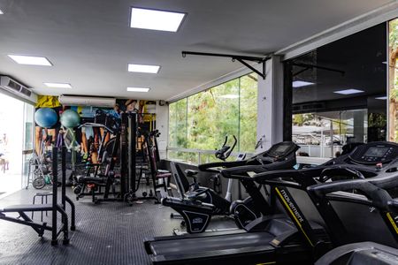 Apartamento à venda com 69m², 2 quartos e 1 vaga Apartamento à venda com 69m², 2 quartos e 1 vagaÁrea comum - Academia