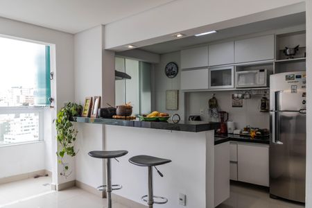 Apartamento à venda com 69m², 2 quartos e 1 vaga Apartamento à venda com 69m², 2 quartos e 1 vagaCozinha