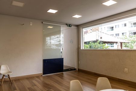 Apartamento à venda com 69m², 2 quartos e 1 vaga Apartamento à venda com 69m², 2 quartos e 1 vagaÁrea comum