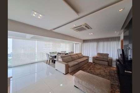 Apartamento à venda com 233m², 4 quartos e 4 vagasSala