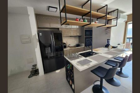 Apartamento à venda com 83m², 3 quartos e 1 vaga