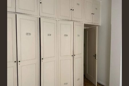Apartamento à venda com 166m², 3 quartos e 1 vaga