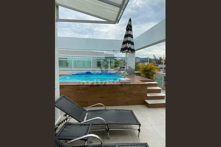 Apartamento à venda com 226m², 3 quartos e 3 vagas