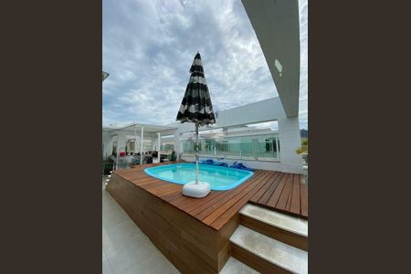 Apartamento à venda com 226m², 3 quartos e 3 vagas