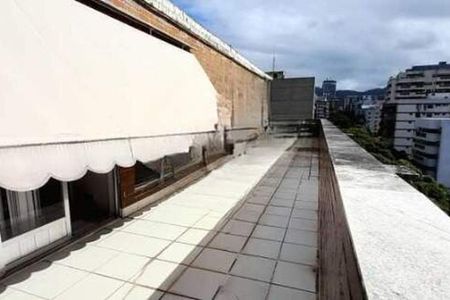 Apartamento à venda com 202m², 3 quartos e 1 vaga