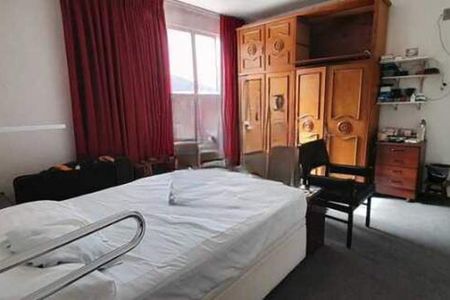 Apartamento à venda com 202m², 3 quartos e 1 vaga