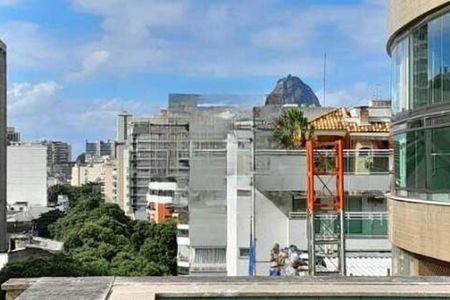 Apartamento à venda com 202m², 3 quartos e 1 vaga