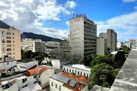 Apartamento à venda com 202m², 3 quartos e 1 vaga