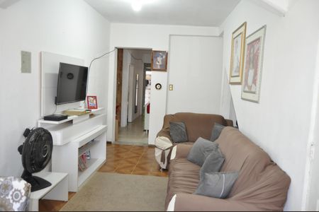 Casa à venda com 220m², 2 quartos e sem vagaSala