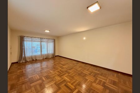Sala de casa para alugar com 3 quartos, 150m² em Campo Belo, São Paulo