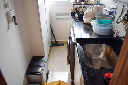 Apartamento à venda com 90m², 2 quartos e 2 vagas Apartamento à venda com 90m², 2 quartos e 2 vagasÁrea de Serviço