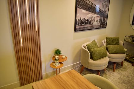 Apartamento à venda com 90m², 2 quartos e 2 vagas Apartamento à venda com 90m², 2 quartos e 2 vagasSala