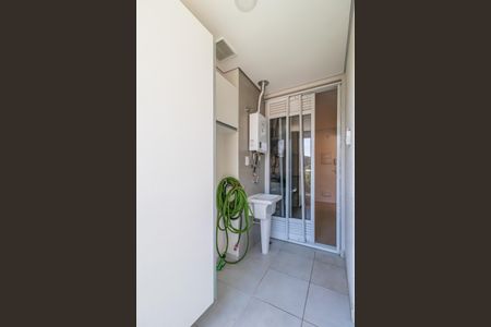 Apartamento para alugar com 108m², 2 quartos e 1 vagaÁrea de Serviço