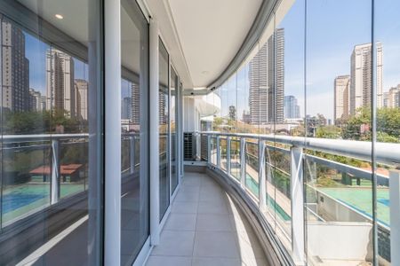 Apartamento para alugar com 108m², 2 quartos e 1 vagaVaranda