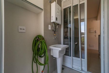 Apartamento para alugar com 108m², 2 quartos e 1 vagaÁrea de Serviço