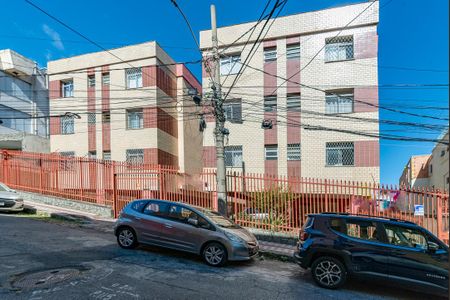 Apartamento à venda com 67m², 2 quartos e 2 vagas Apartamento à venda com 67m², 2 quartos e 2 vagasFachada