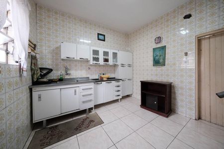 Casa à venda com 100m², 2 quartos e 2 vagasCozinha