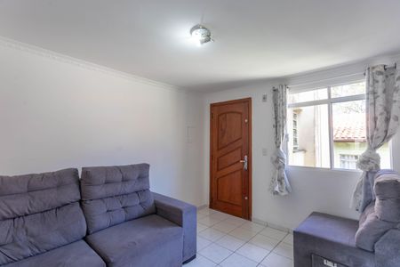 Sala de apartamento para alugar com 2 quartos, 51m² em Conceição, Diadema