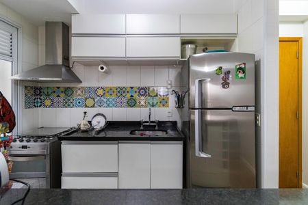 Apartamento à venda com 60m², 2 quartos e 2 vagas Apartamento à venda com 60m², 2 quartos e 2 vagasCozinha