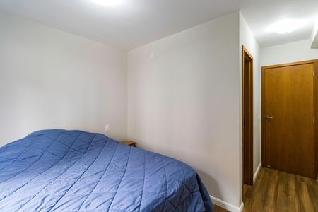 Apartamento à venda com 60m², 2 quartos e 2 vagas Apartamento à venda com 60m², 2 quartos e 2 vagasSuíte