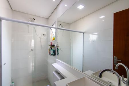 Casa de condomínio à venda com 60m², 2 quartos e 1 vaga Casa de condomínio à venda com 60m², 2 quartos e 1 vagaBanheiro
