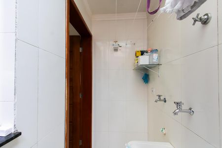 Casa de condomínio à venda com 60m², 2 quartos e 1 vaga Casa de condomínio à venda com 60m², 2 quartos e 1 vagaÁrea de Serviço