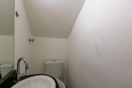 Casa de condomínio à venda com 60m², 2 quartos e 1 vaga Casa de condomínio à venda com 60m², 2 quartos e 1 vagaLavabo