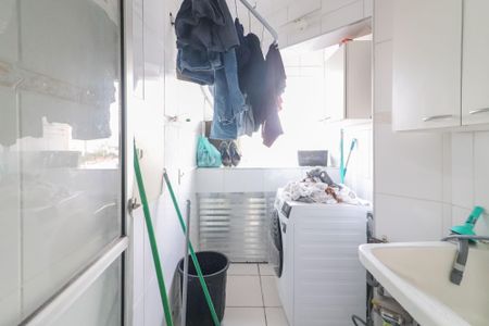 Apartamento à venda com 64m², 3 quartos e 1 vaga Apartamento à venda com 64m², 3 quartos e 1 vagaÁrea de Serviço