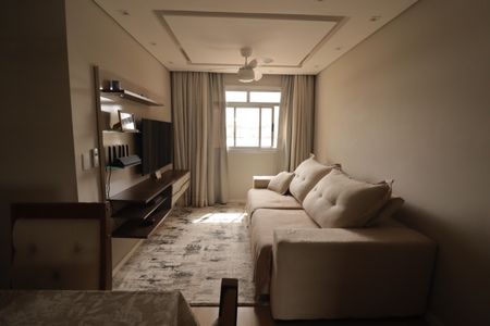 Apartamento à venda com 67m², 3 quartos e 2 vagasSala